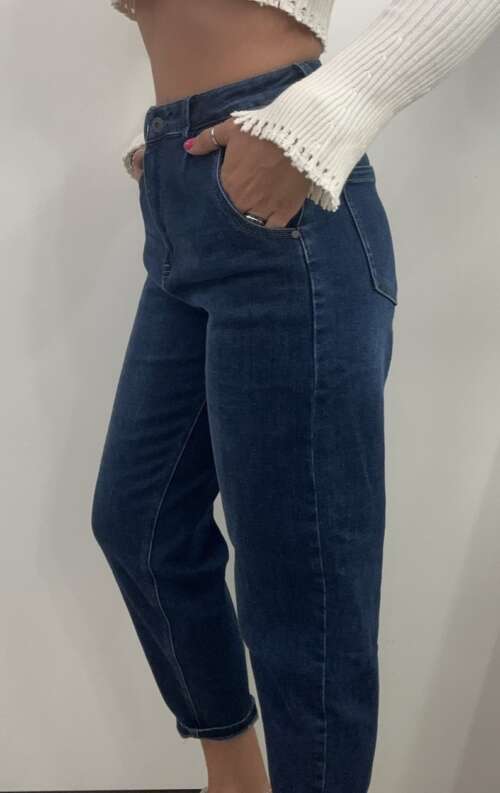 Alternative view of Jeans mom fit
