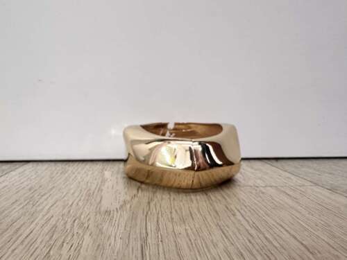 Alternative view of Bracciale impero