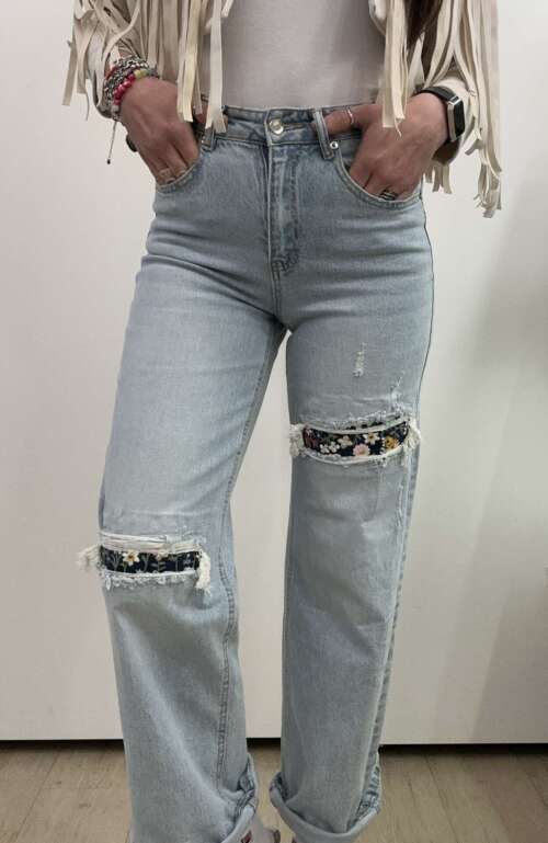 Alternative view of Jeans Luisa