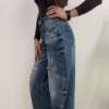 Jeans baggy strappato - immagine 5